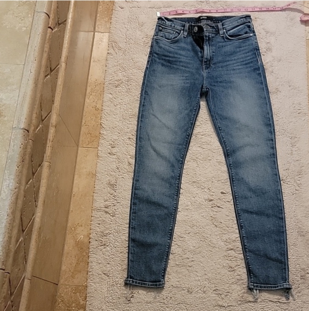 Women's Blue Denim Jeans Size 28